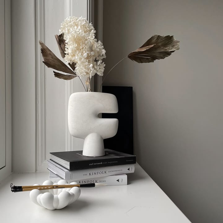 Tribal vase mini, Bone White 101 Copenhagen