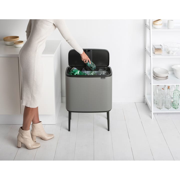 Bo touch bin 36 liter, Mineral concrete grey Brabantia