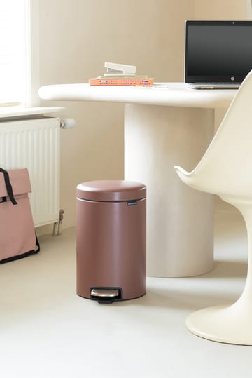 New Icon pedalbøtte 12 liter - Satin Taupe - Brabantia