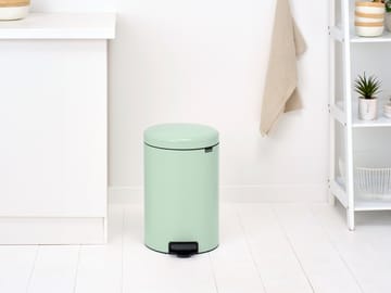 New Icon pedalbøtte 20 liter - Jade green - Brabantia