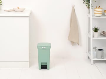 StepUp pedalbøtte 10 l - Jade green - Brabantia