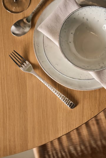 Hune bestikk 16 deler - Brushed satin hammered - Broste Copenhagen