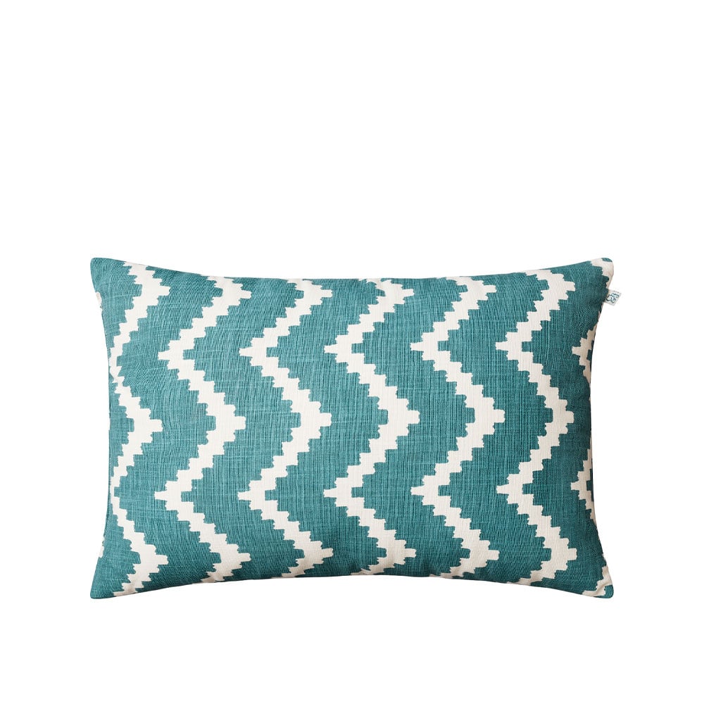 Chhatwal & Jonsson Ikat Sema pute heaven blue/off-white 40 cm