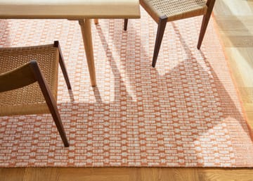 Mahi teppe 200 x 300 cm - Off white-orange - Chhatwal & Jonsson