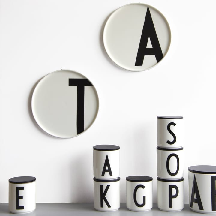 Design Letters tallerken, B Design Letters