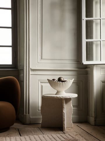 Fountain Centrepiece 25 x 37 cm - Off-white - ferm LIVING