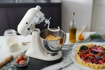 Artisan 5KSM175 kjøkkenmaskin med ekstra tilbehør 4,8 L - Fresh linen - KitchenAid