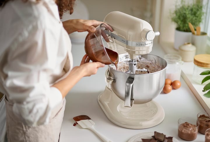 Artisan kjøkkenmaskin med løftearm 5,6 L, Almond cream KitchenAid