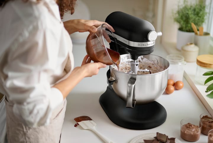 Artisan kjøkkenmaskin med løftearm 5,6 L, Black matte KitchenAid