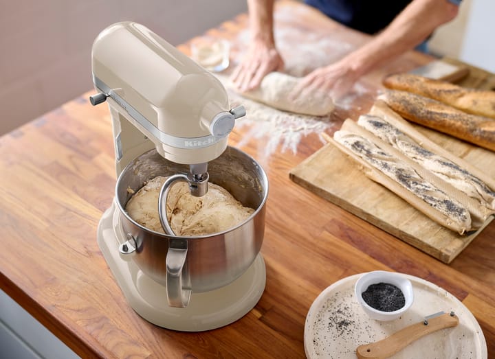 Artisan kjøkkenmaskin med løftearm 6,6 L, Almond cream KitchenAid