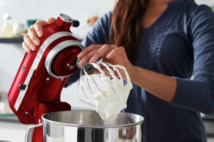 Artisan kjøkkenmaskin premium 4,8 L, Candy apple KitchenAid