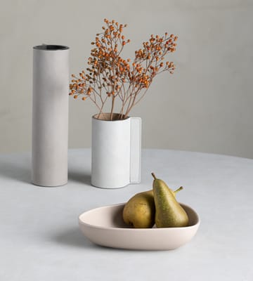 Curve Stoneware dyp tallerken 19x22 cm - Sand - LIND DNA