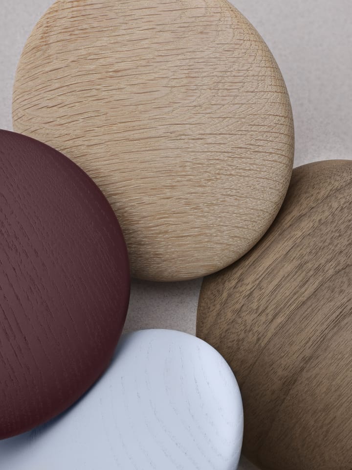 Dots wood krok dark stained brown, Ø 6,5 cm Muuto