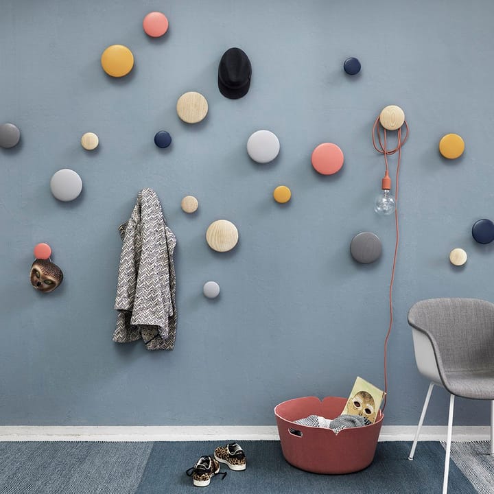 The Dots knagg ask, Medium Muuto