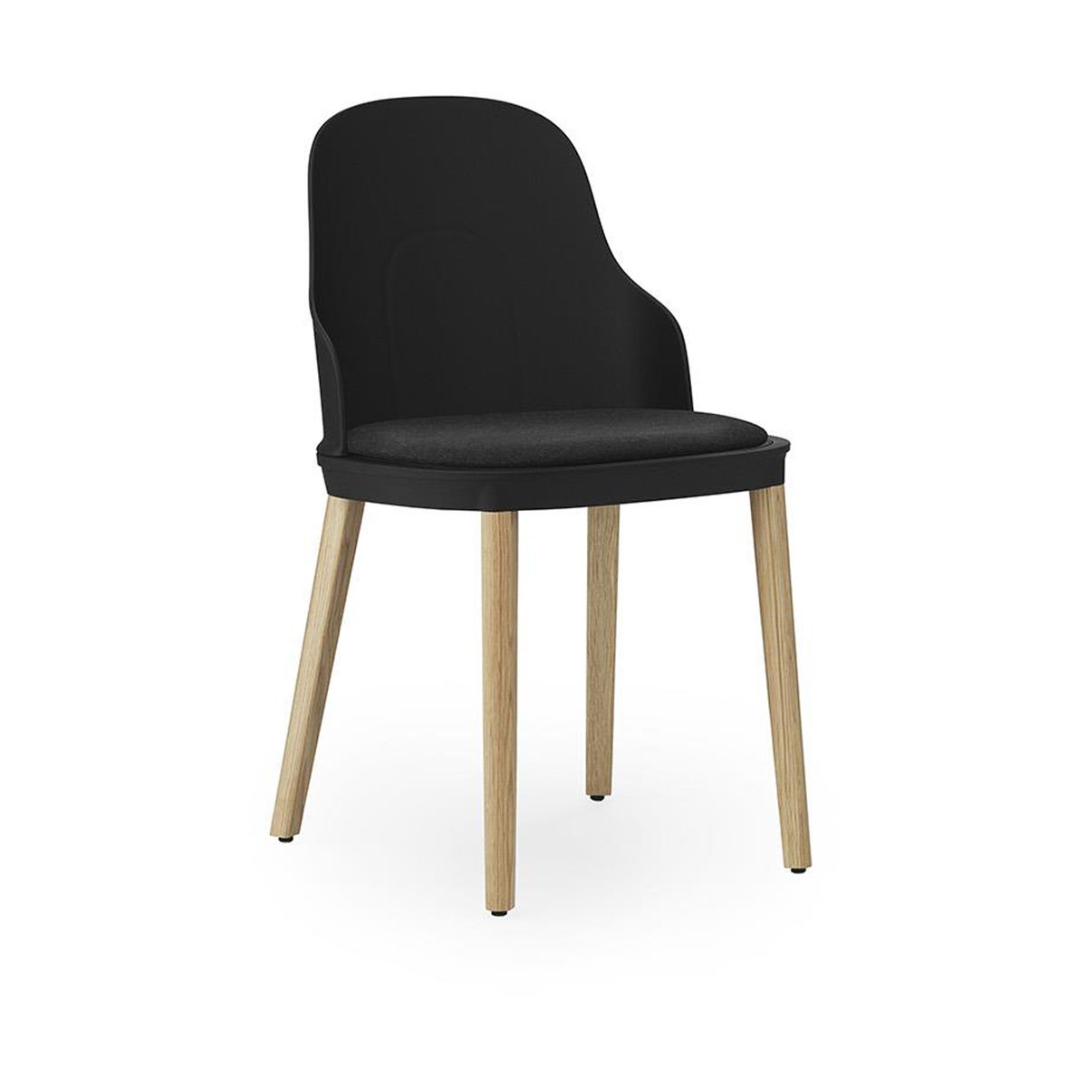 Normann Copenhagen Allez stol med pute og eikeben Black