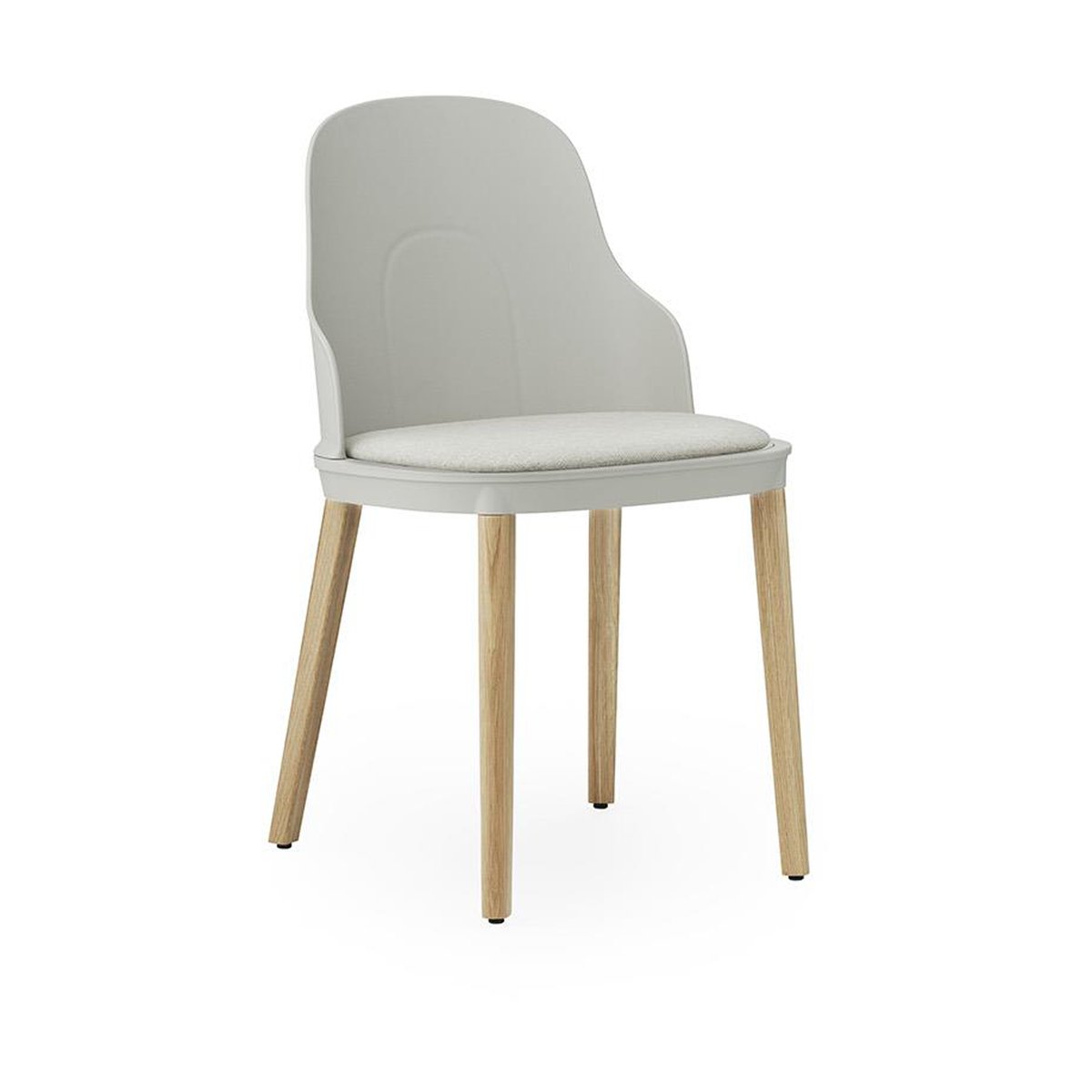 Normann Copenhagen Allez stol med pute og eikeben Warm Grey