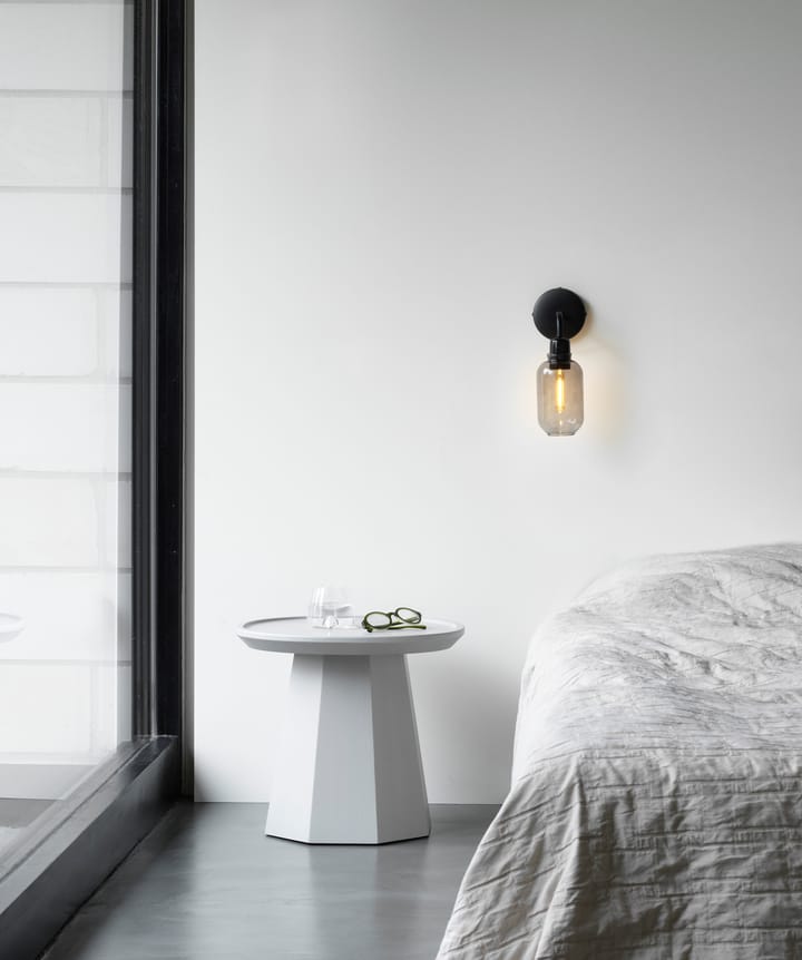 Amp vegglampe, Smoke-black Normann Copenhagen