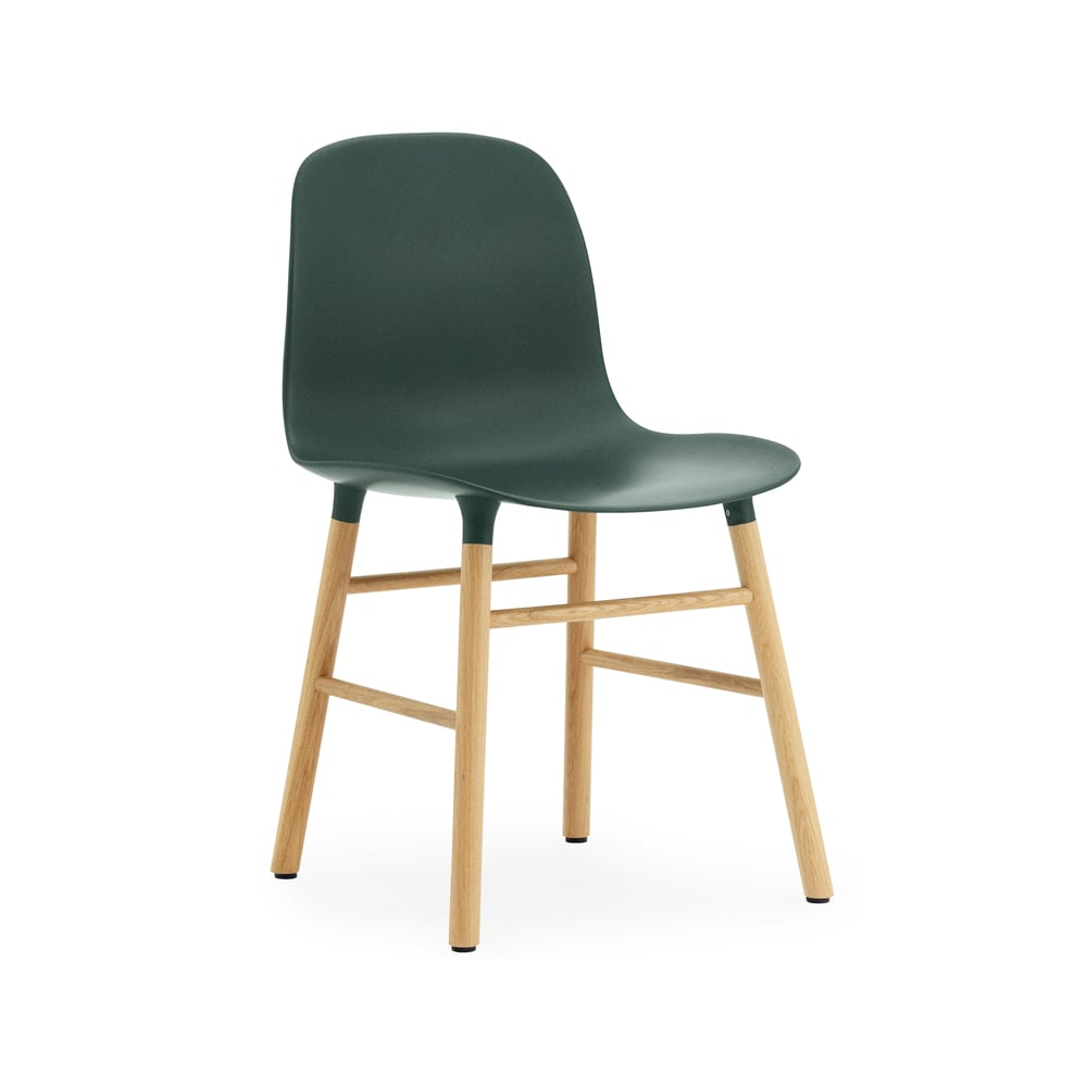 Normann Copenhagen Form stol green eikeben