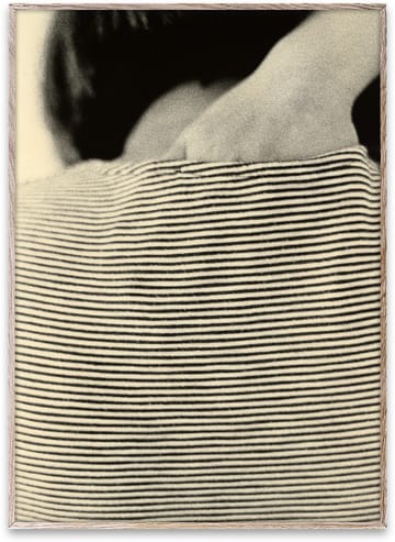 Striped Shirt plakat - 50 x 70 cm - Paper Collective