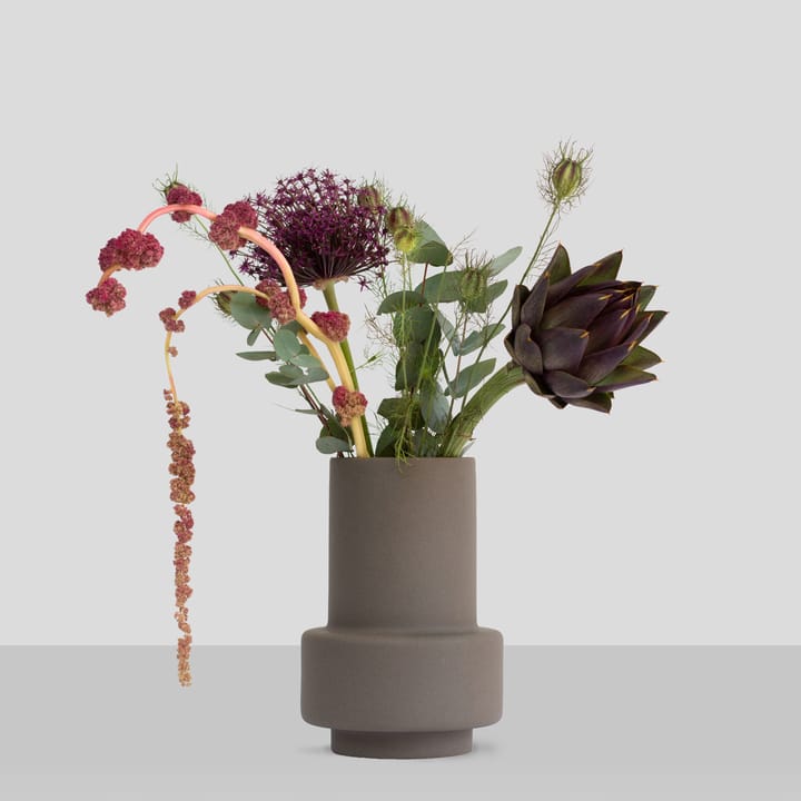 Hurricane vase L Ø17, Dark Stone Ro Collection