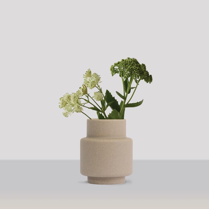 Hurricane vase M Ø12, Light Stone Ro Collection