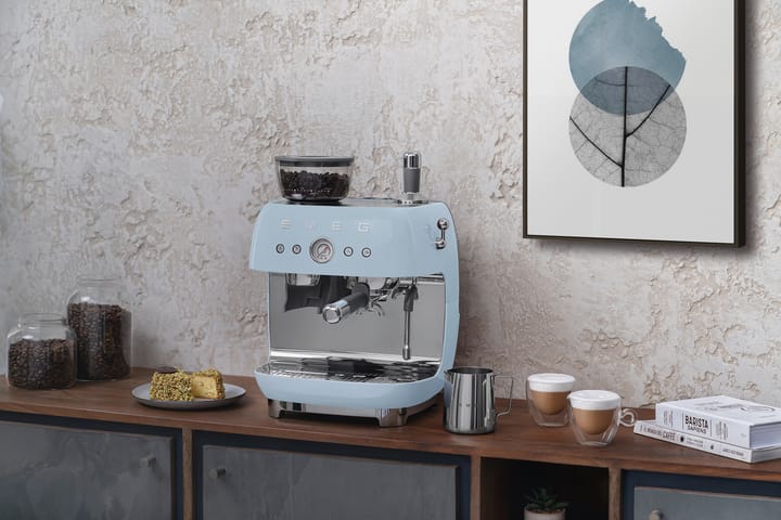 Smeg 50's Style espressomaskin med kaffekvern, Pastellblå Smeg