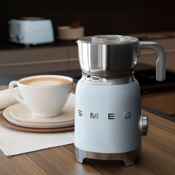 Smeg 50's Style melkeskummer 60 cl - Pastellblå - Smeg