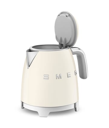 Smeg 50's Style Mini vannkoker 0,8 L - Créme hvit - Smeg