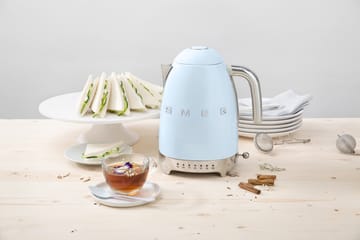 Smeg 50's Style vannkoker med variabel temperatur 1,7 L - Pastellblå - Smeg