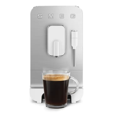 Smeg helautomatisk kaffemaskin med melkeskummer - Hvit - Smeg