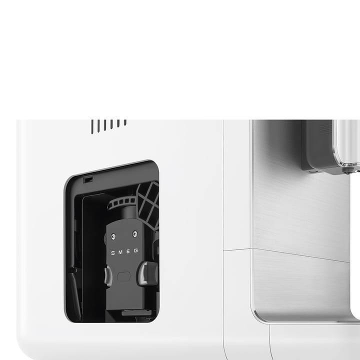 Smeg helautomatisk kaffemaskin med melkeskummer, Hvit Smeg